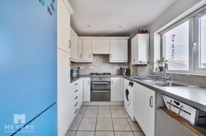 Photo 19- click for photo gallery